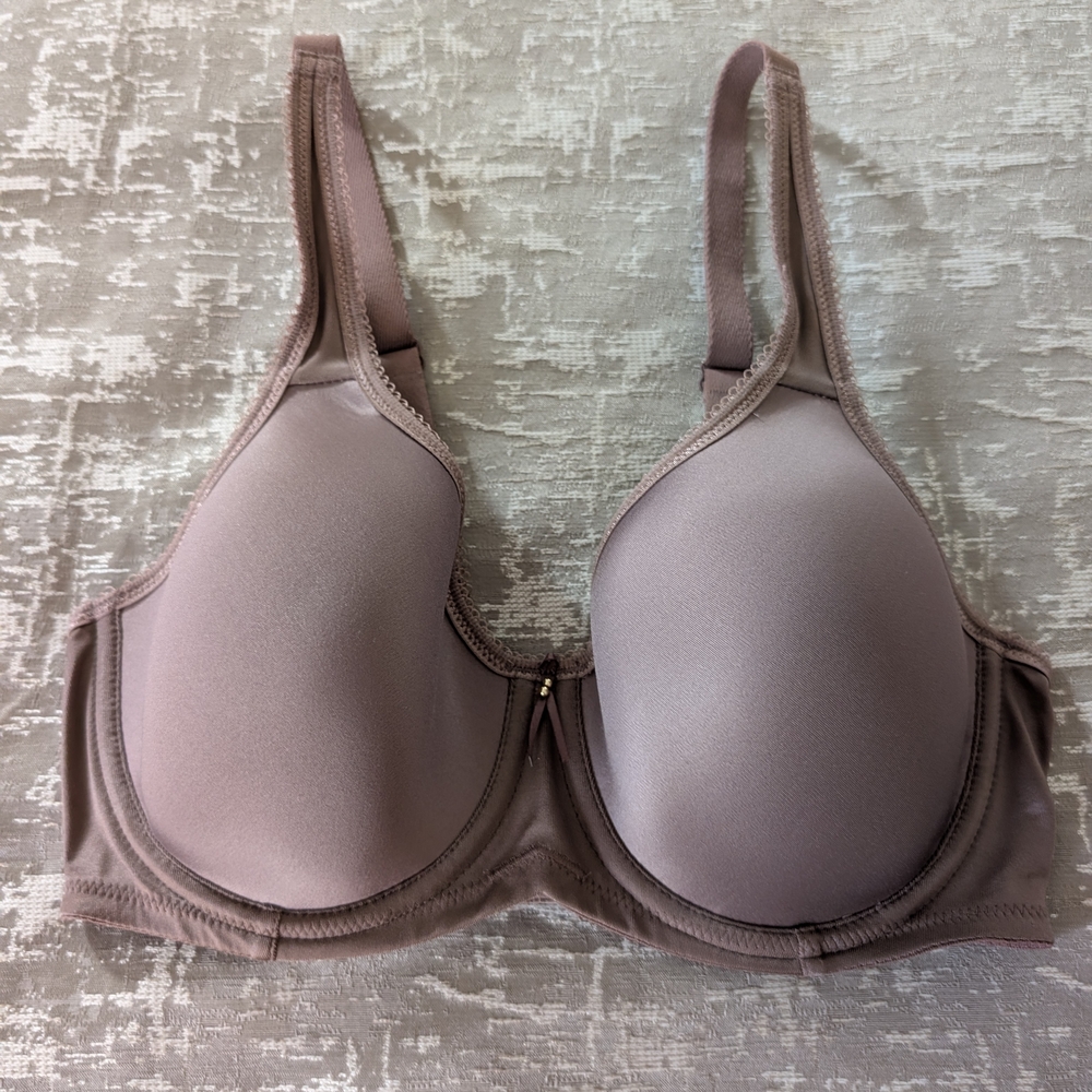 Wacoal Seamless Underwire T-shirt Bra NWOT